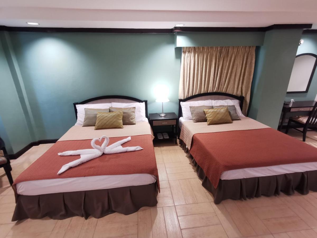 Tagaytay Country Hotel Tagaytay City Екстериор снимка