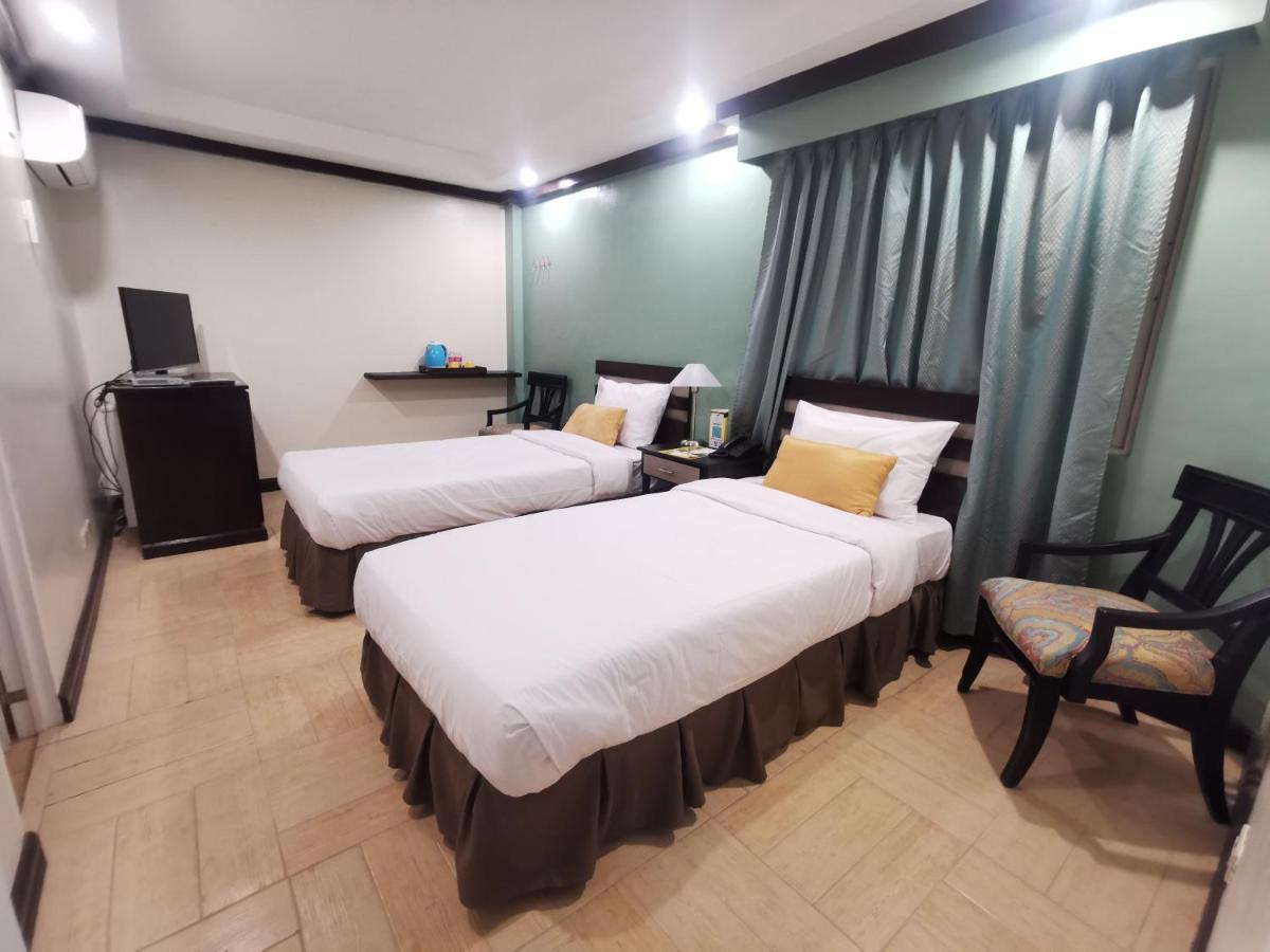 Tagaytay Country Hotel Tagaytay City Екстериор снимка