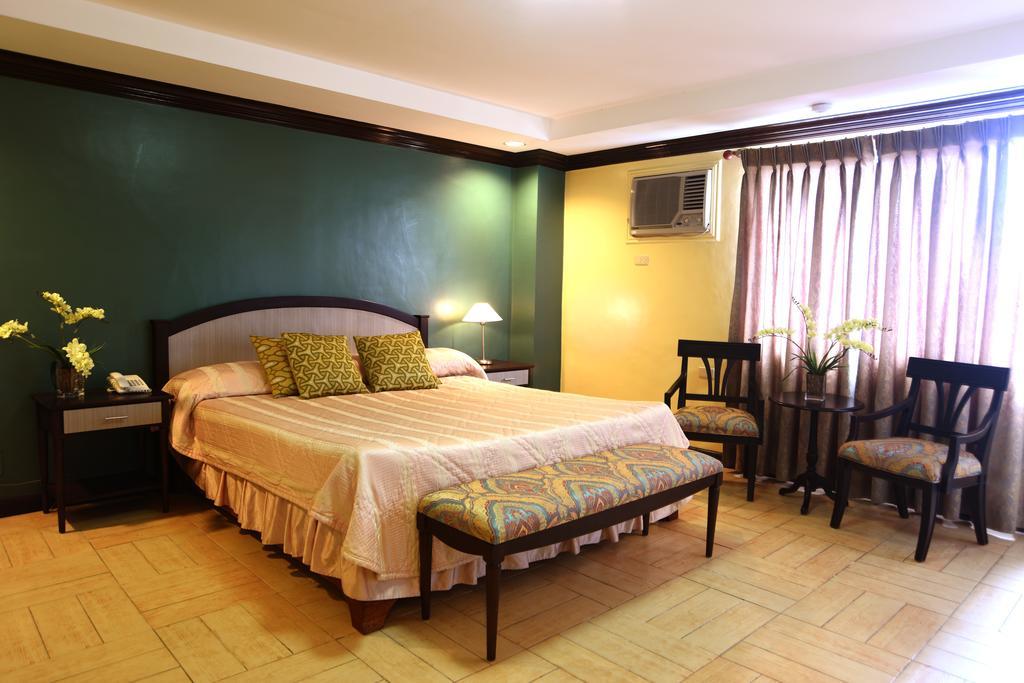 Tagaytay Country Hotel Tagaytay City Екстериор снимка