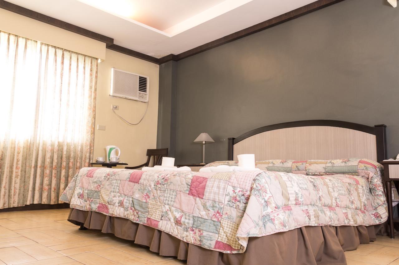 Tagaytay Country Hotel Tagaytay City Екстериор снимка